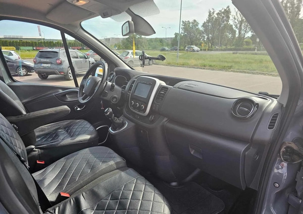 Renault Trafic cena 104999 przebieg: 565000, rok produkcji 2020 z Działdowo małe 56